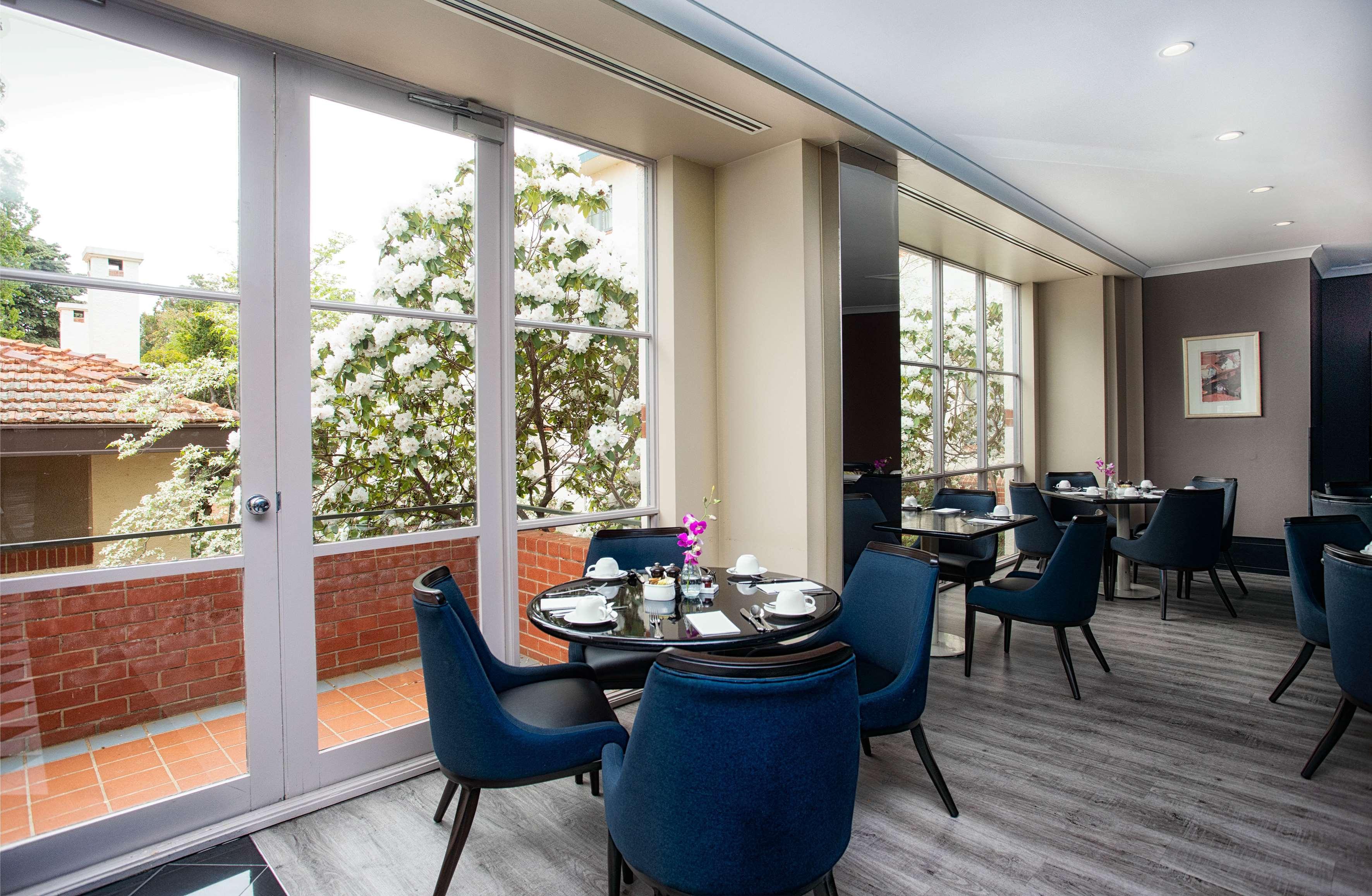 Hyatt Hotel Canberra - A Park Hyatt Hotel מראה חיצוני תמונה The Club at the InterContinental Santiago