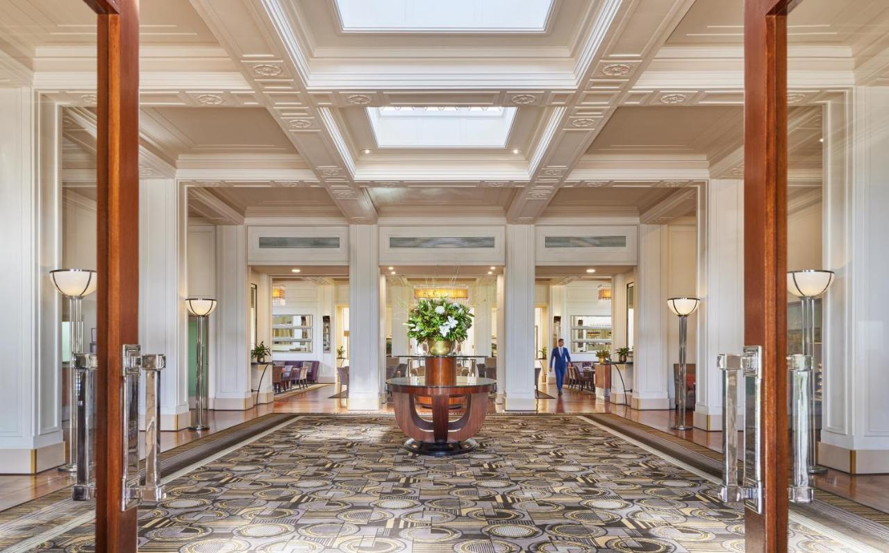 Hyatt Hotel Canberra - A Park Hyatt Hotel מראה חיצוני תמונה The lobby of the hotel