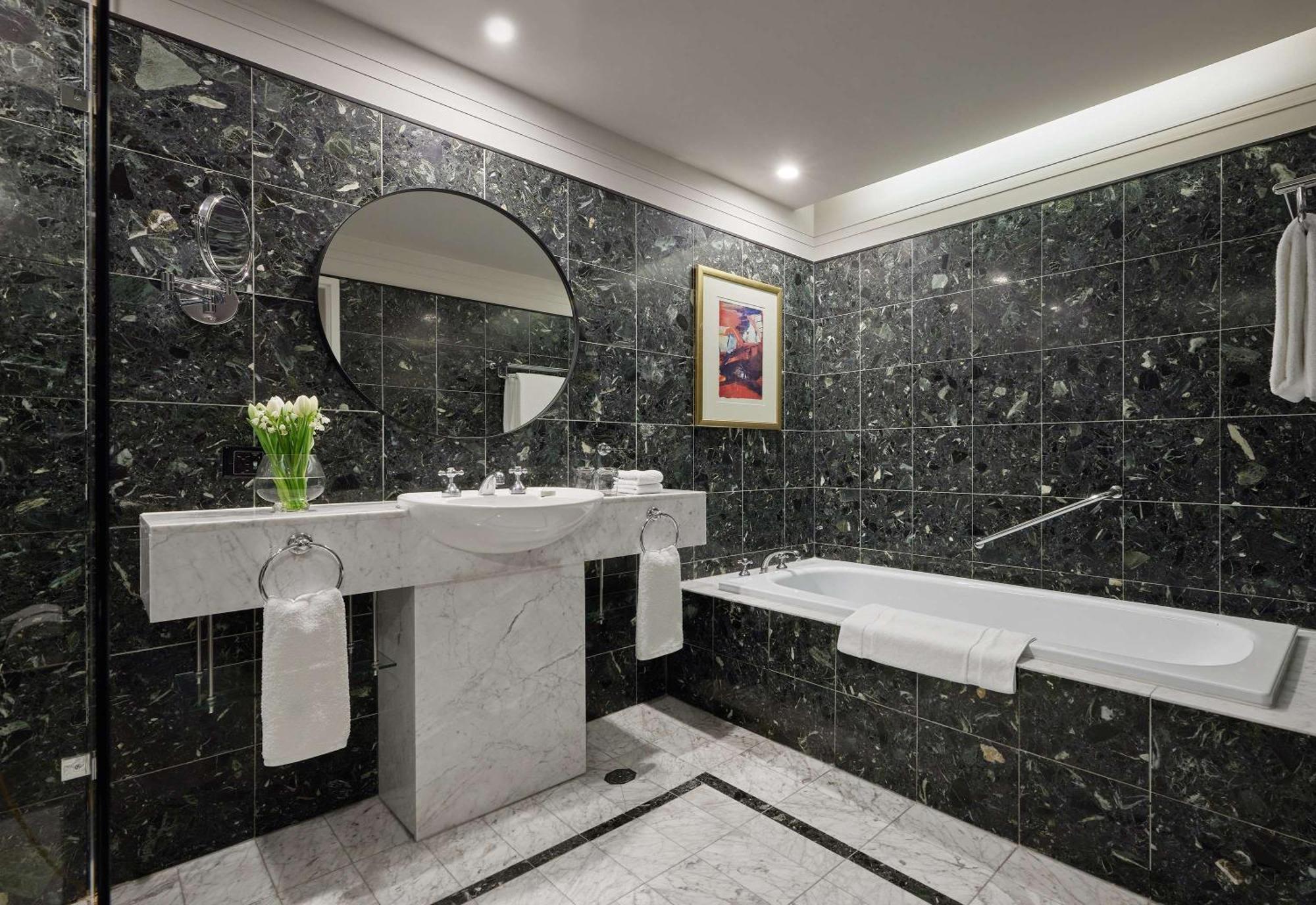 Hyatt Hotel Canberra - A Park Hyatt Hotel מראה חיצוני תמונה