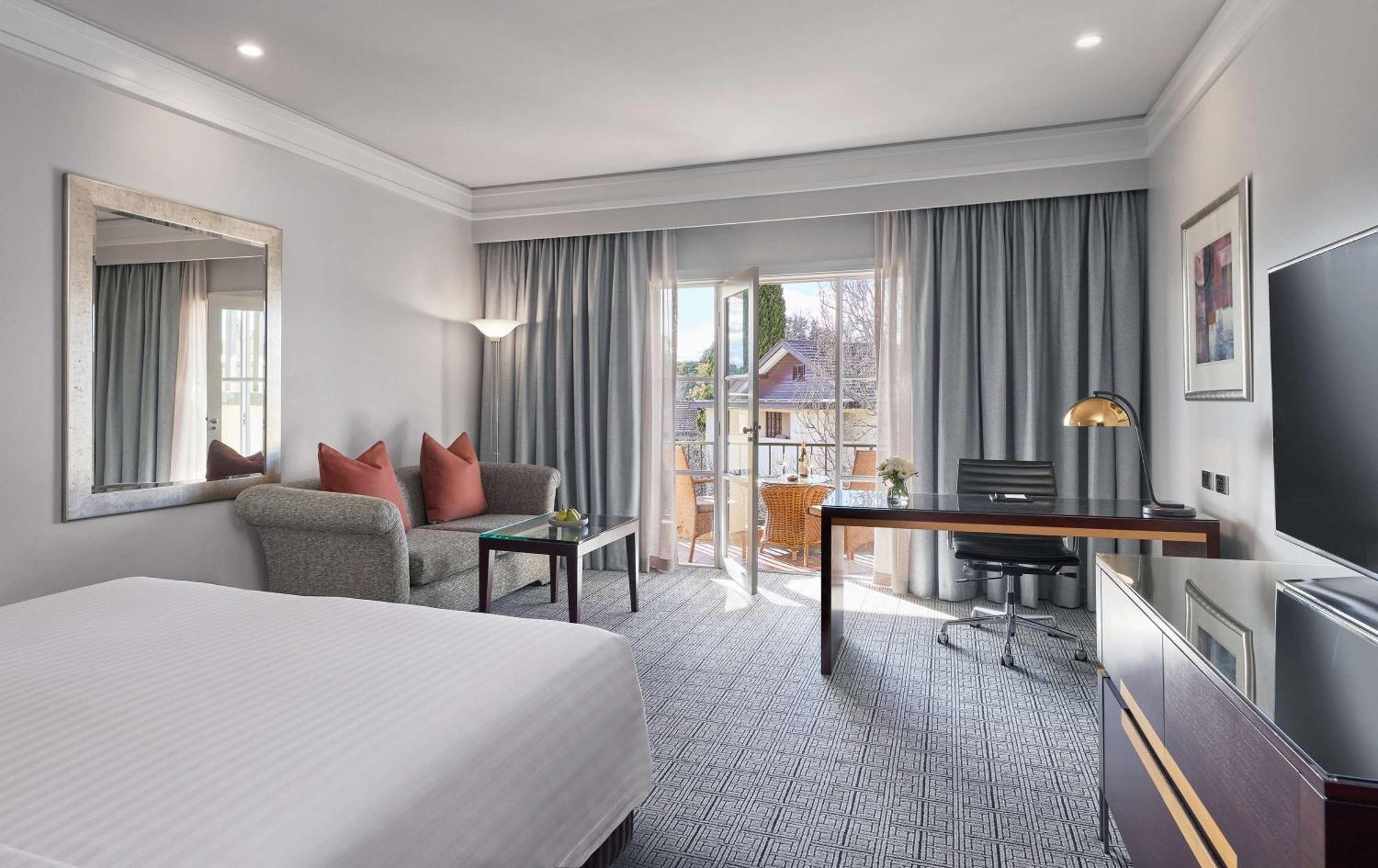 Hyatt Hotel Canberra - A Park Hyatt Hotel מראה חיצוני תמונה