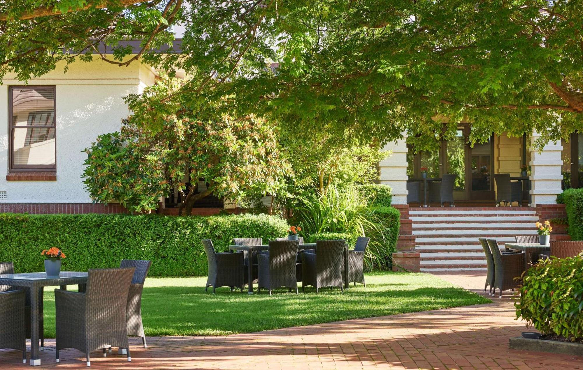 Hyatt Hotel Canberra - A Park Hyatt Hotel מראה חיצוני תמונה